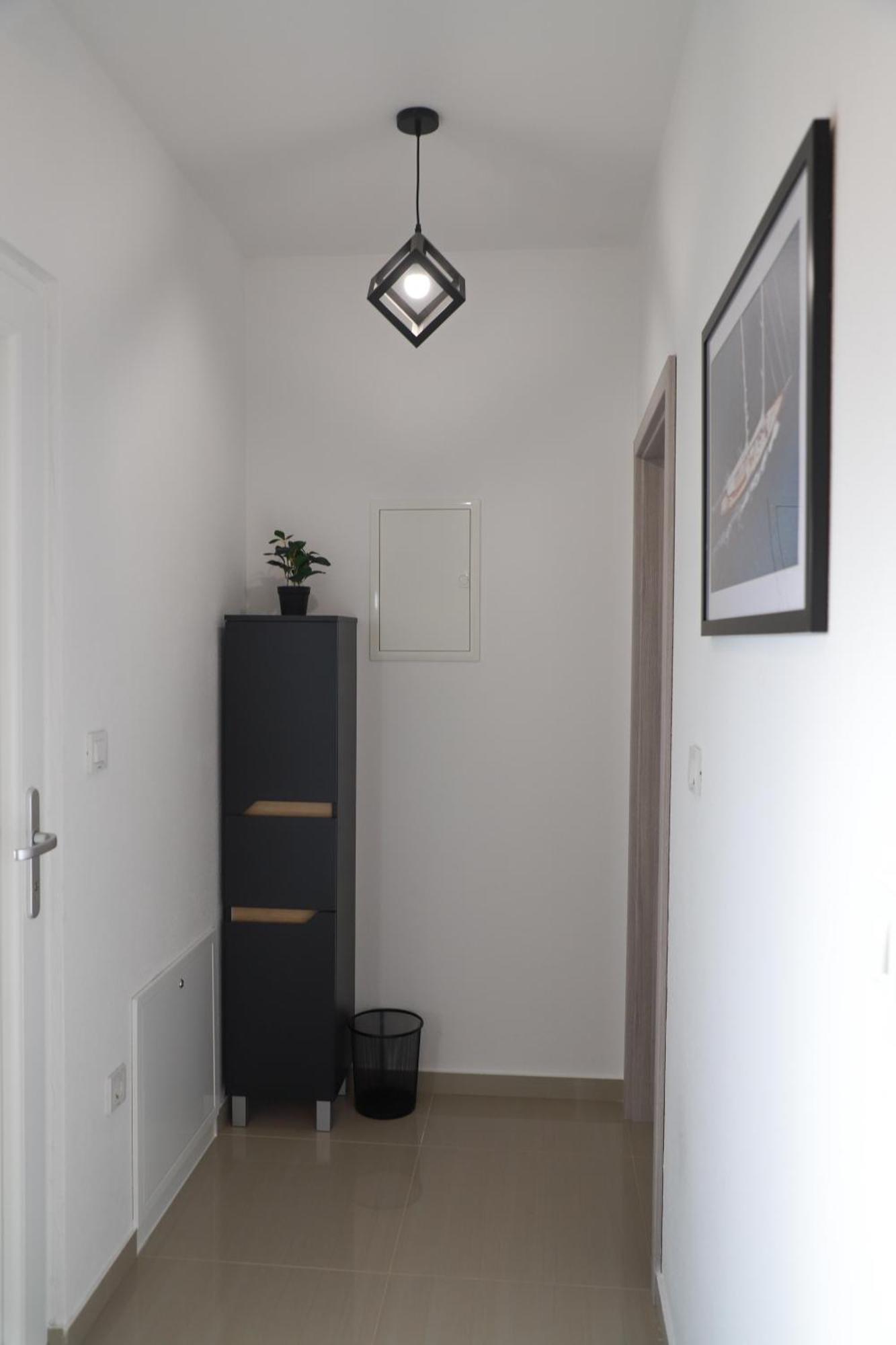 Holiday Apartments Ivano & Leo - Private Parking Zadar Buitenkant foto