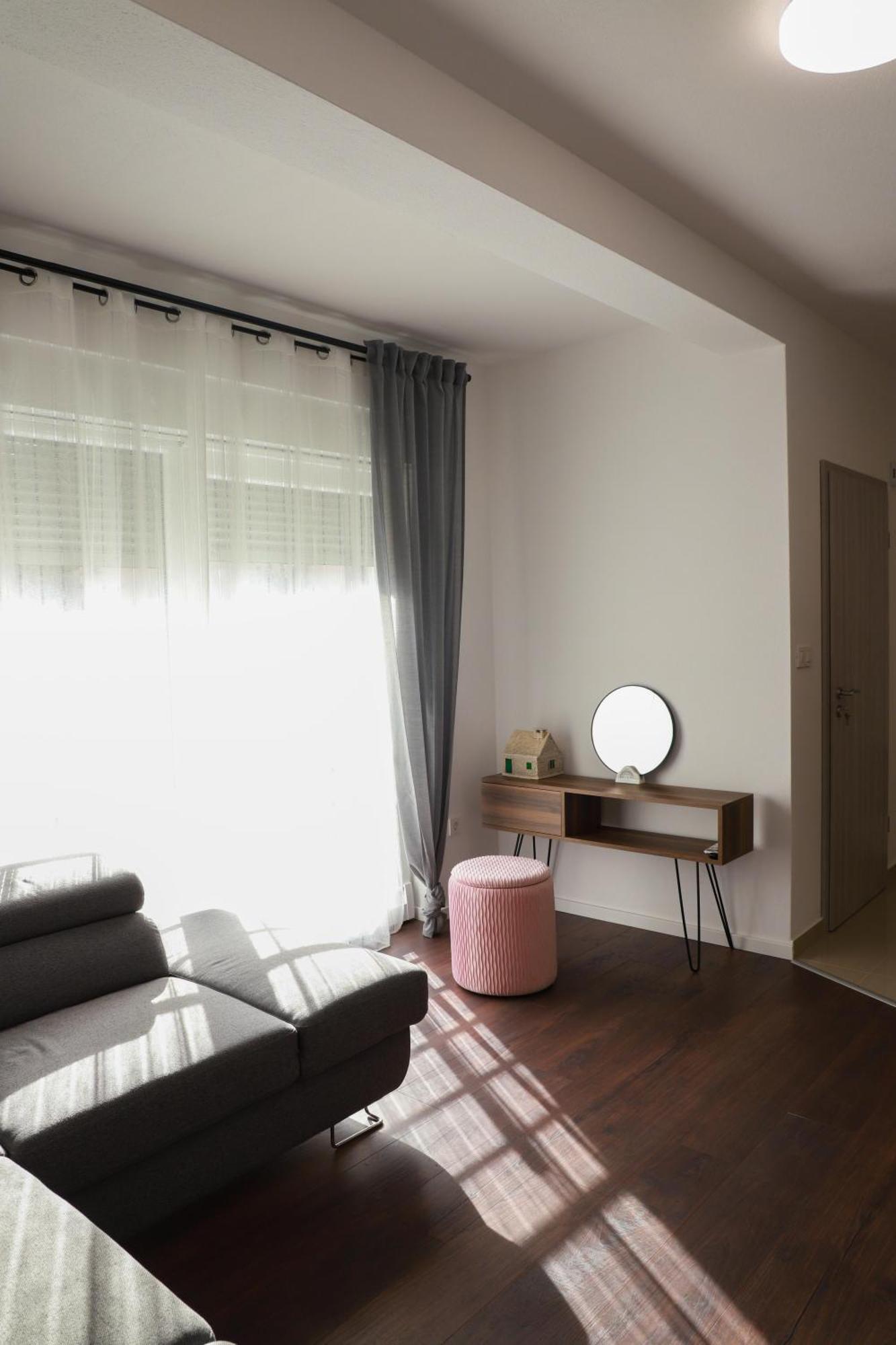 Holiday Apartments Ivano & Leo - Private Parking Zadar Buitenkant foto