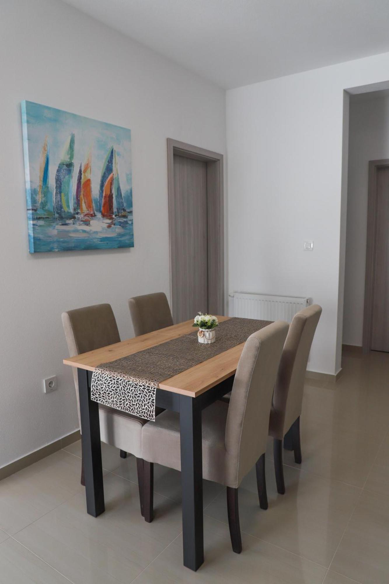 Holiday Apartments Ivano & Leo - Private Parking Zadar Buitenkant foto