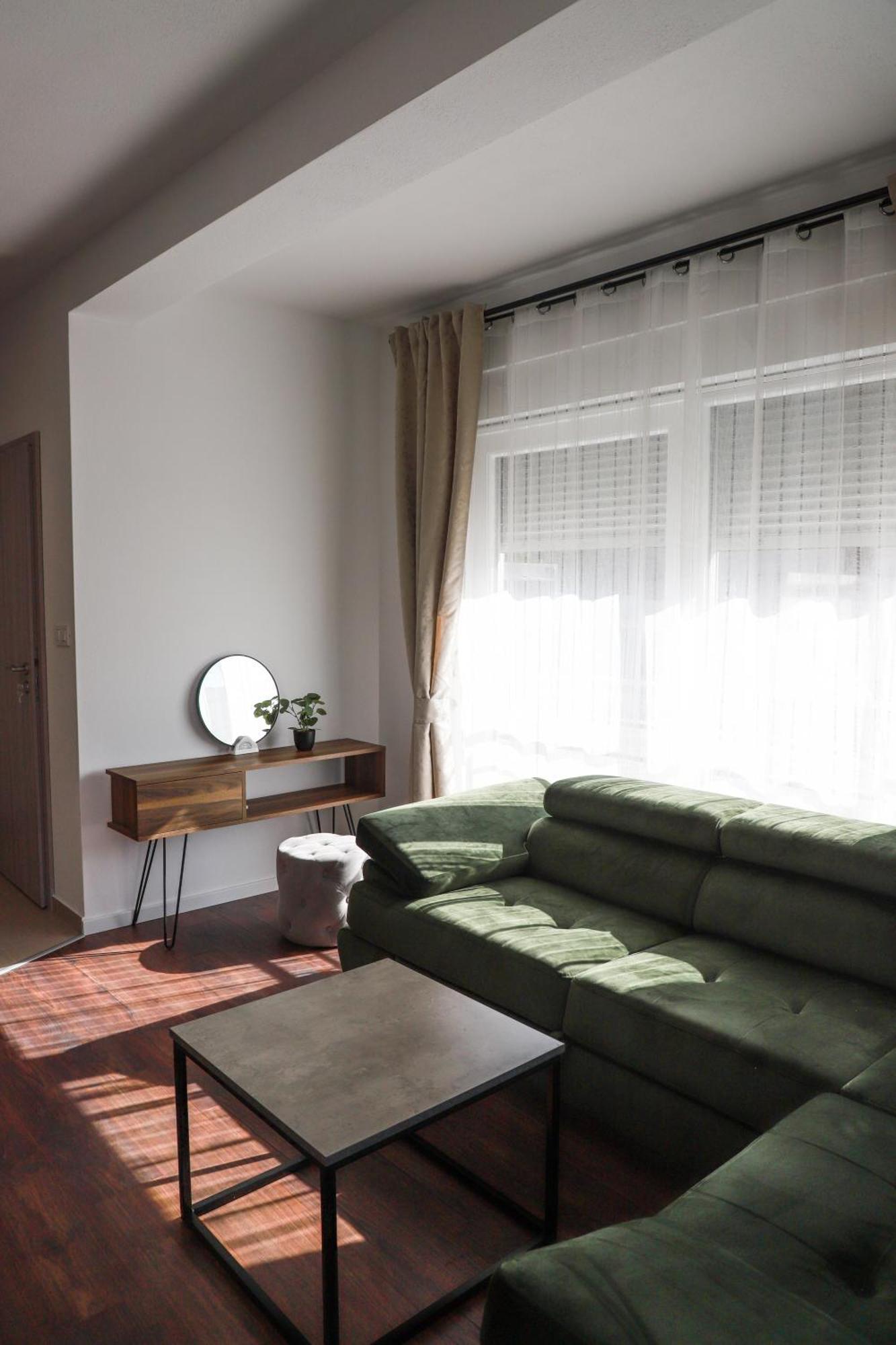 Holiday Apartments Ivano & Leo - Private Parking Zadar Buitenkant foto